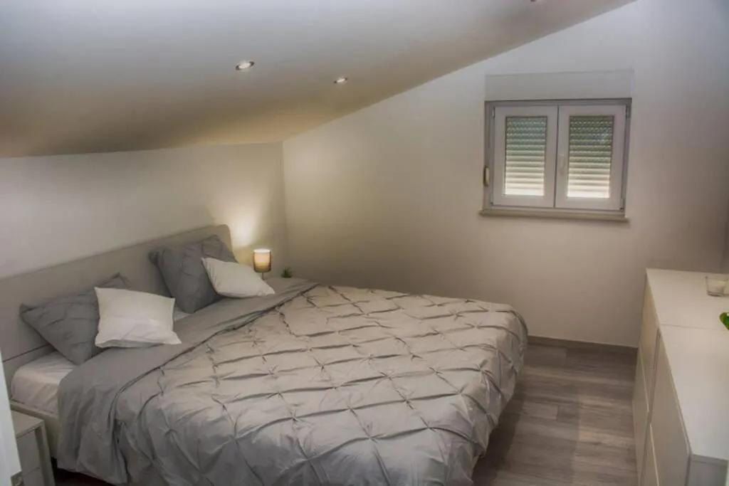 Apartment Vacation Rental Near Pula Loborika