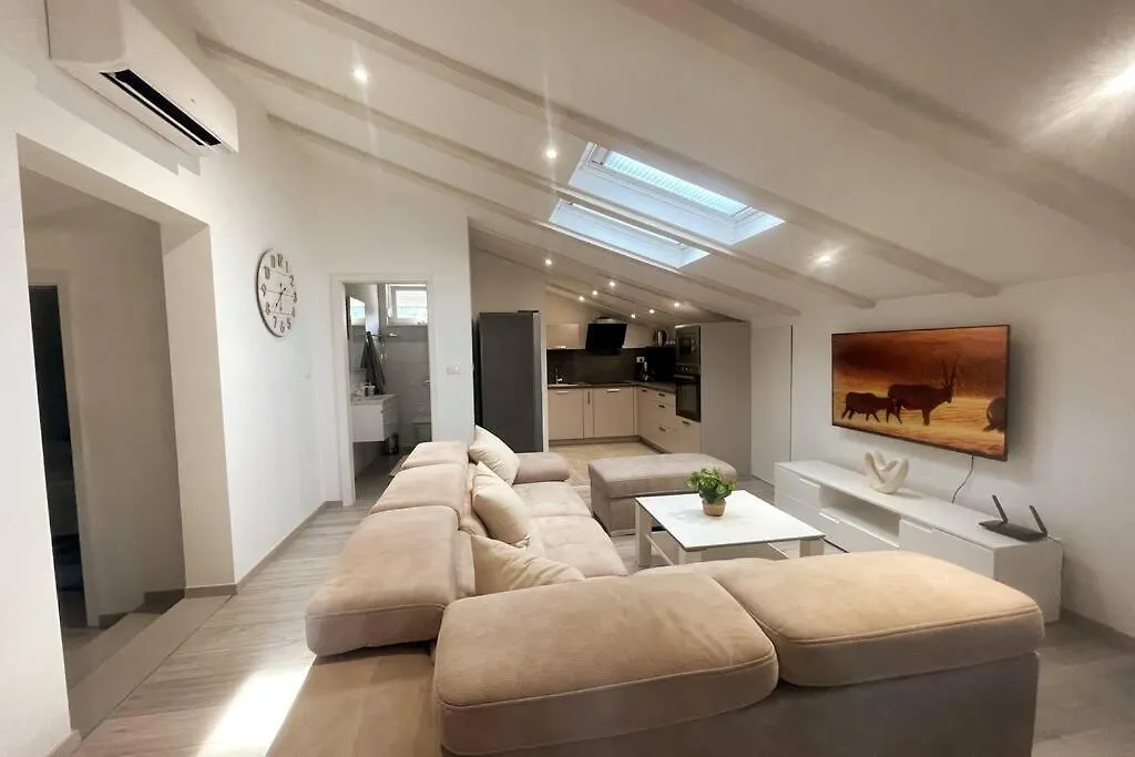 Apartment Vacation Rental Near Pula Loborika Croatia